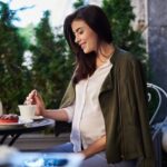 How to Serve Expectant Mothers Utilizing Food Manager Safety Standards