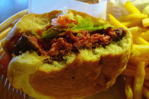 food safety certification and medium rare Cheeseburger