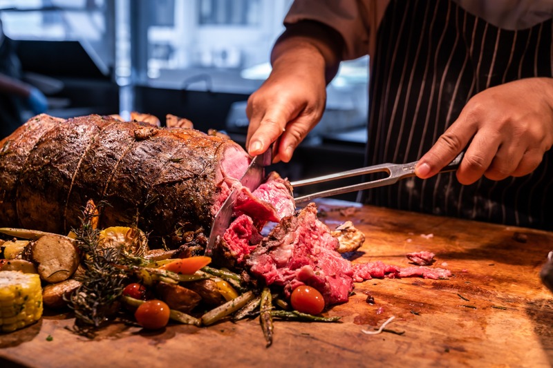 Spotlight-On-Food-Safety-Training-For-Live-Holiday-Carving-Stations Food safety training for holiday carving stations
