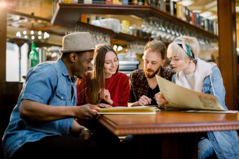 Hints For Food Managers Considering A Special Bar Menu