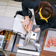 Food Safety Training Uncovers The Truth About Commercial Food Slicers-2 food slicer
